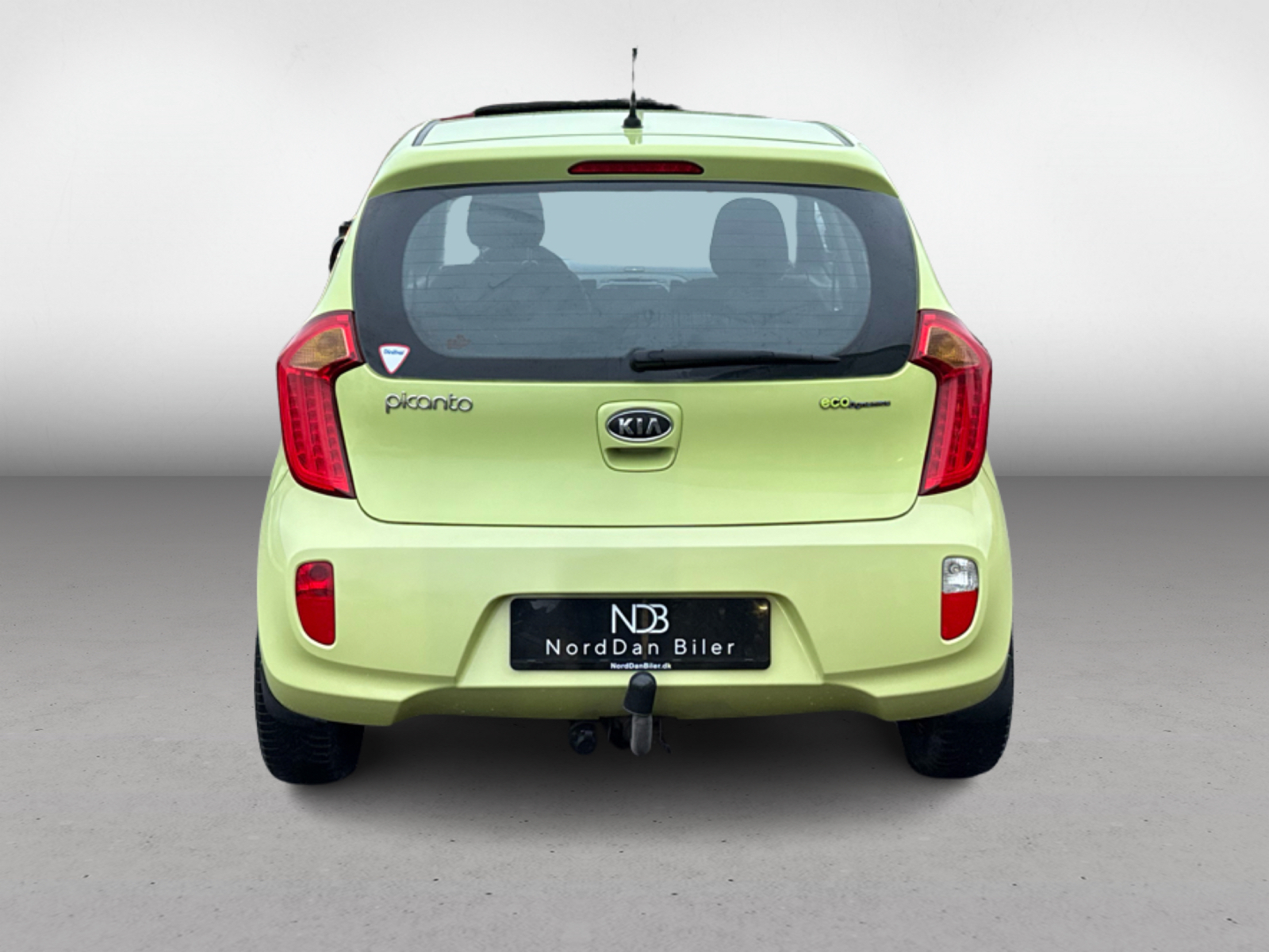 4Kia_picanto_Back_1765290575536 - Kopi